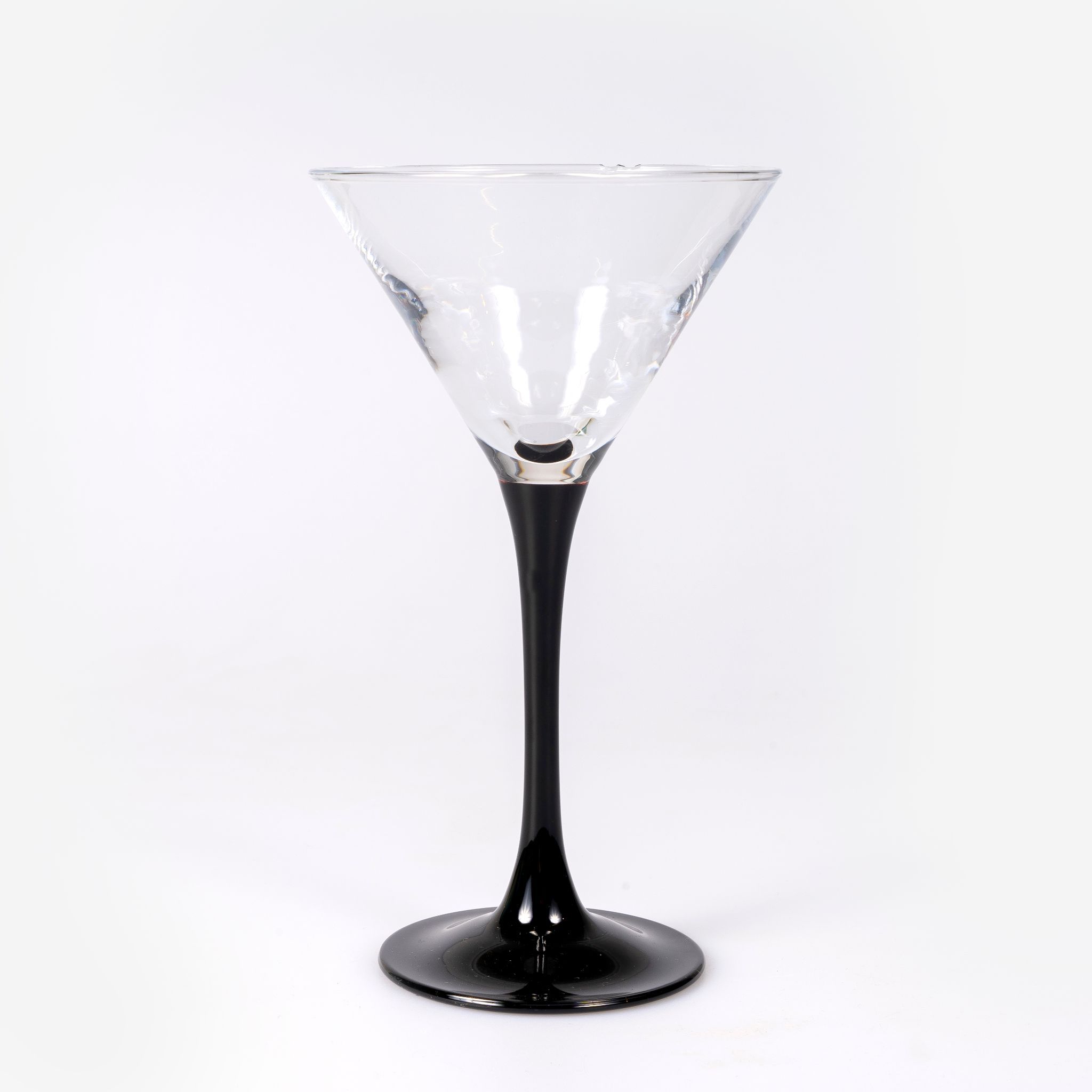 Cocktailcoupe op zwarte voet 15cl