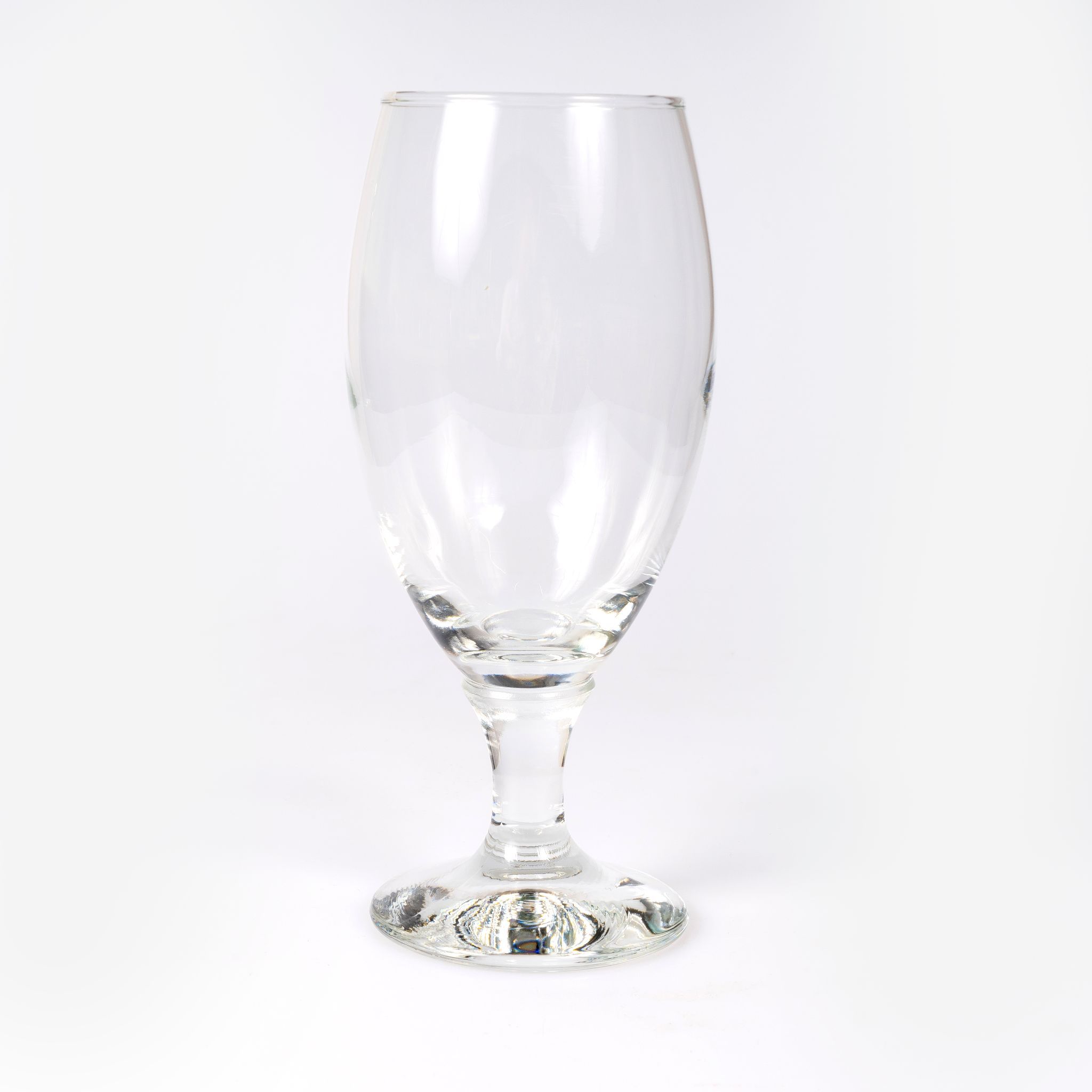 Bierglas op voet 38cl
